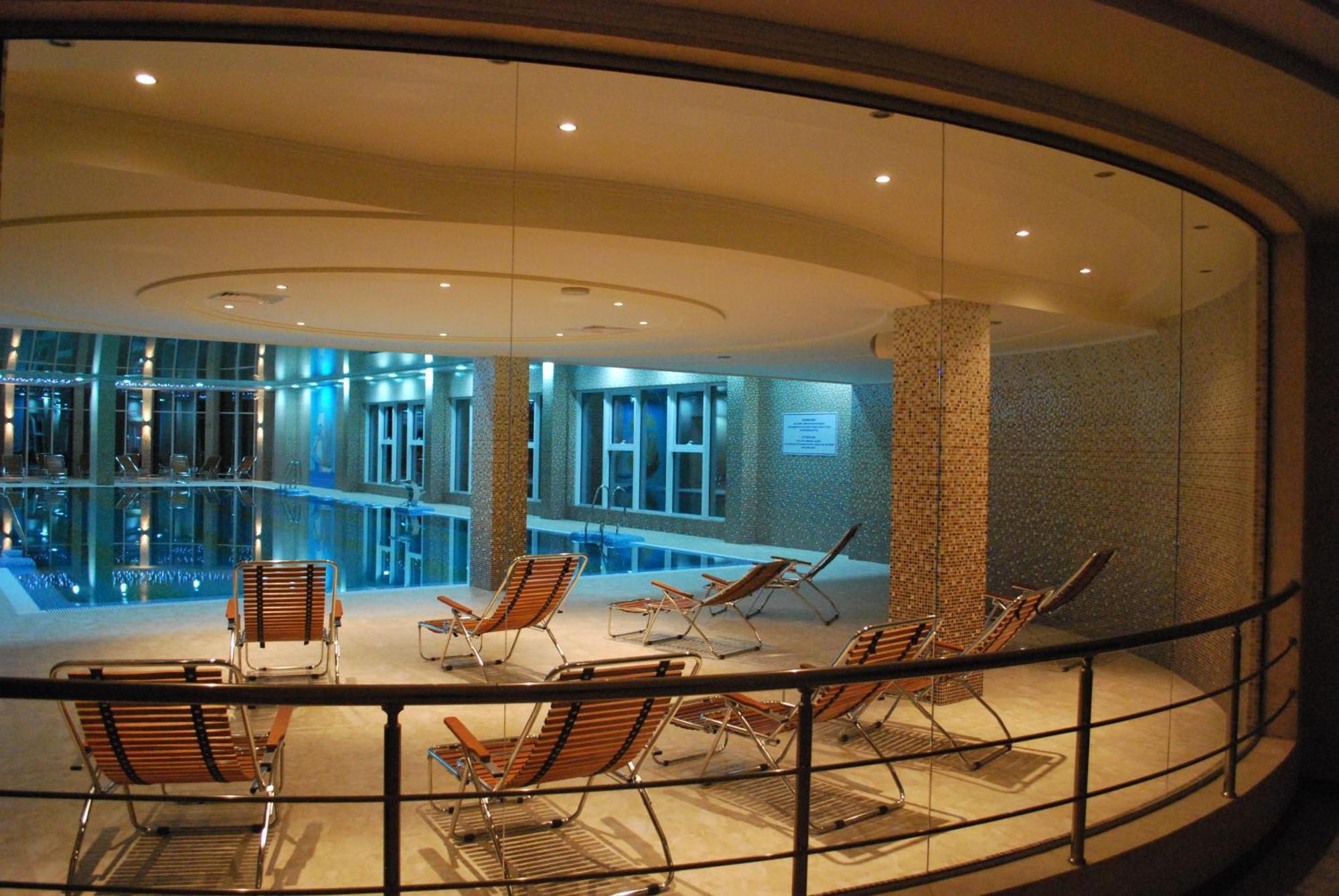 Grand-Marine Hotel & Spa Burlach'ya Balka Exterior foto